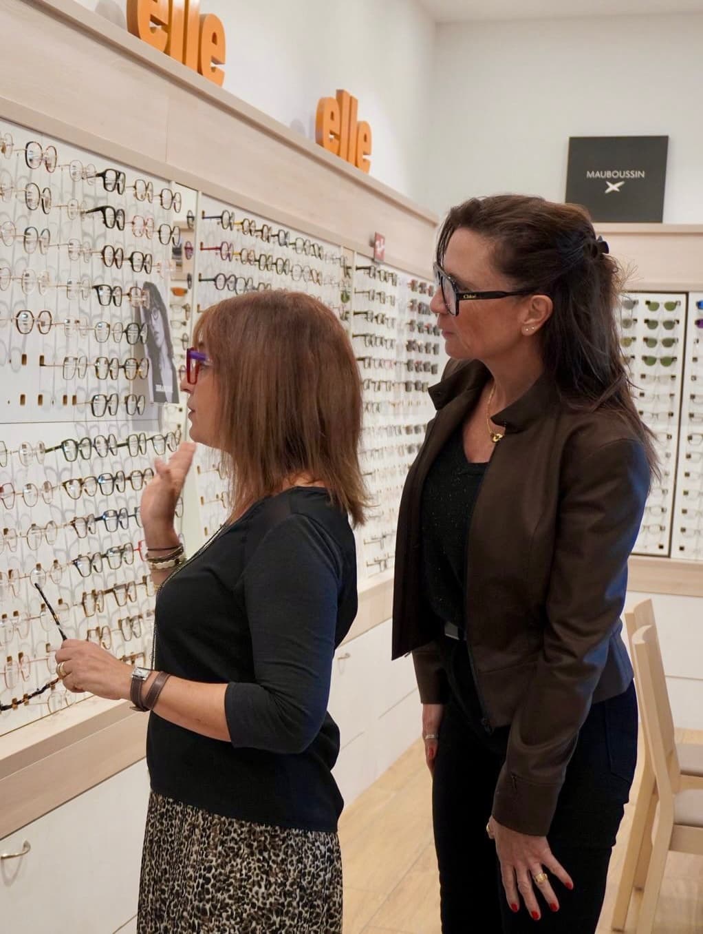 Interieur d'un magasin d'opticien